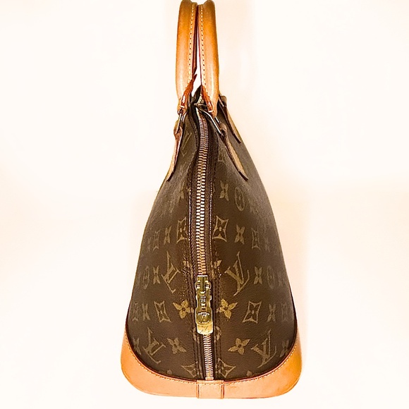 **SOLD** Louis Vuitton Monogram Alma PM - Picture 9 of 16